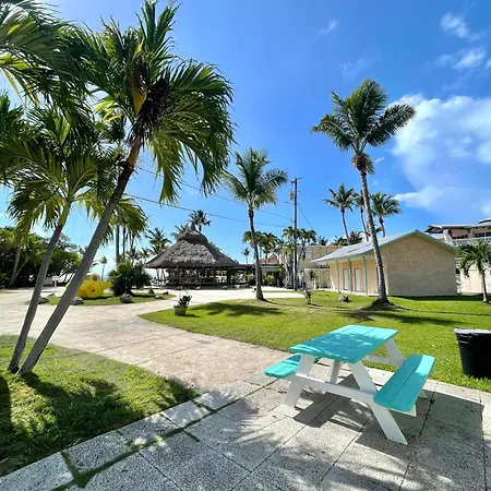 Coconut Cove Resort & Marina Islamorada Exterior photo