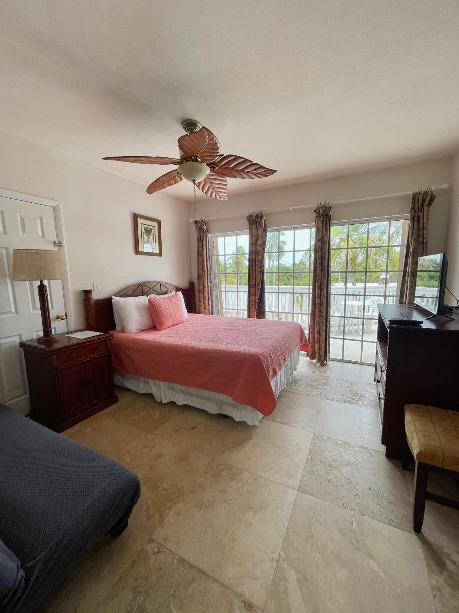 Coconut Cove & Marina Islamorada